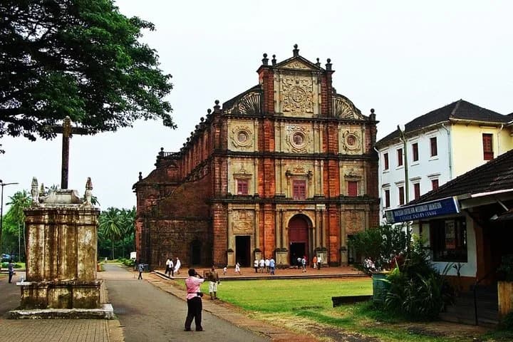 Experience the majestic churches of old Goa, sometimes referred to as — photo 5