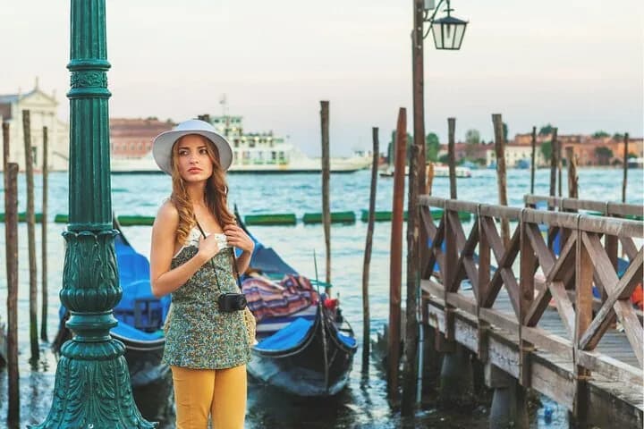 Venice Highlights with Local: Private Walking Tour & Gondola Ride — photo 5