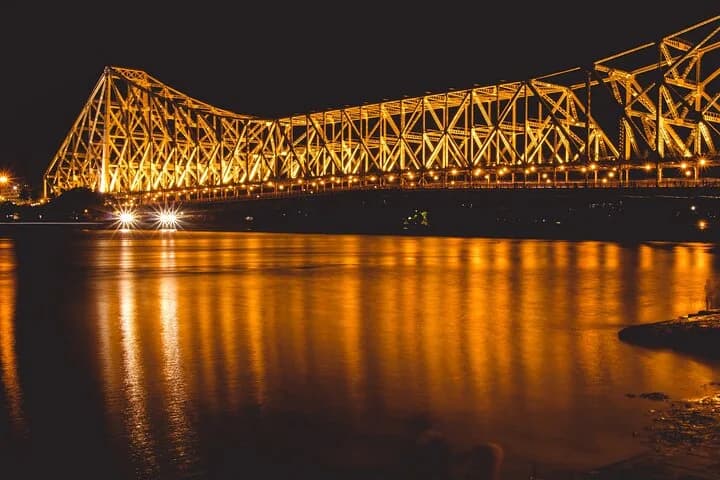 Kolkata is a beautiful city during the day, yet it is even more beauti — photo 6