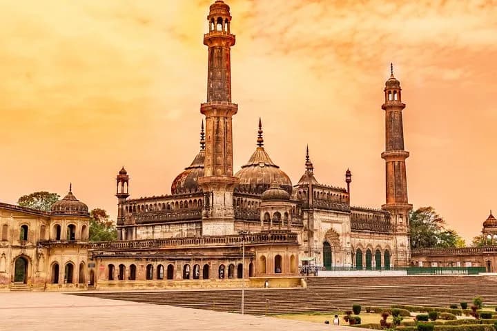 Ready your cameras to capture the hues of the Lucknow; it’s winding st — photo 6