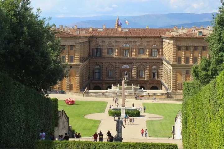 Florence Palazzo Pitti Entry Ticket with Audio Guide — photo 3