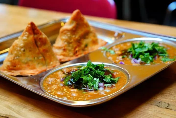 Delhi: Street Food Crawl (2 Hours Guided Food Tasting Tour) — photo 4