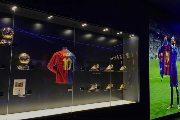 FC Barcelona Camp Nou Stadium and Museum Reserved Entry Ticket — photo 5