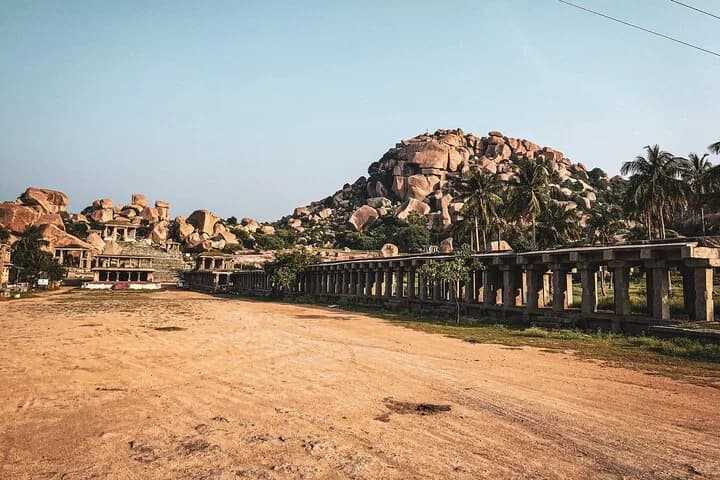 See stunningly picturesque hilltop monuments, temple ruins, markets, a — photo 4