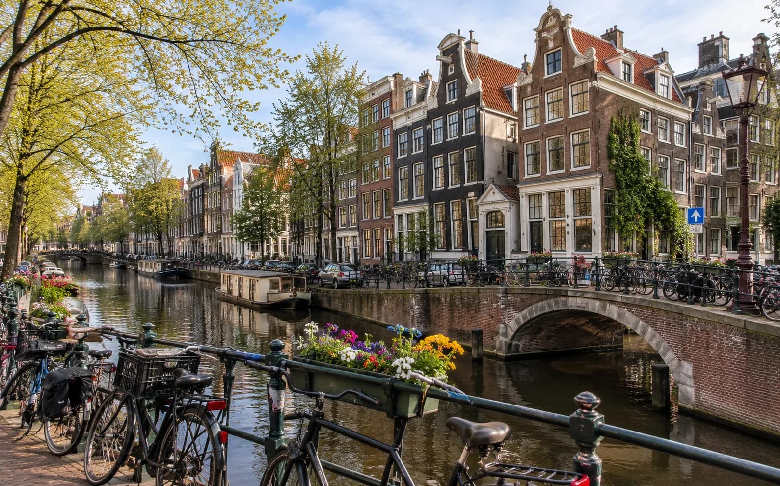 Best of Central Amsterdam Private Tour with a local — photo 7