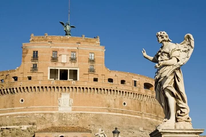 Castel Sant'Angelo Skip-the-Line Entry Ticket in Rome — photo 8