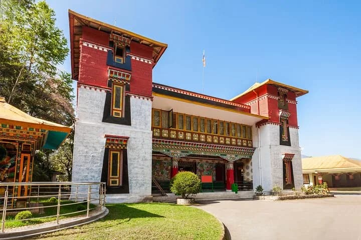 Walk through Gangtok’s old town and experience the city like a local. — photo 4