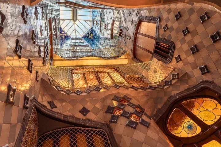 Casa Batlló Ticket with Private Residence, Rooftop and AR Guide — photo 5
