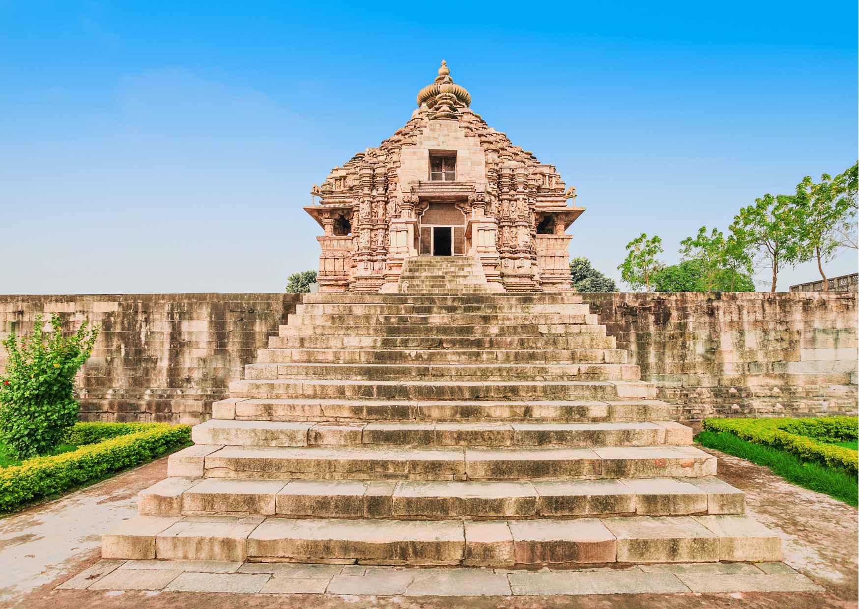 On this amazing 12-hour excursion, explore all of Khajuraho's stunning — photo 8