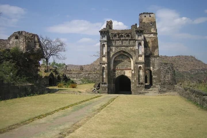 During this wonderful 8-hour tour with a personal guide, explore all t — photo 4