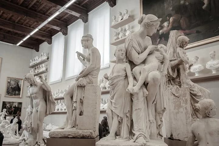Timed Entrance to Uffizi Gallery with Digital Audio in Florence — photo 10