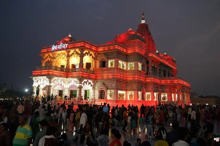 Discover the best of places where Lord Krishna lived, these places wil — photo 4