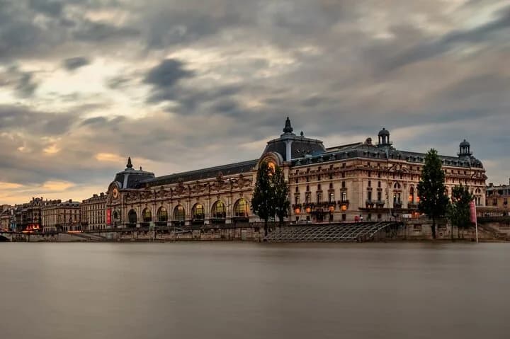 Paris Sightseeing Tour by Bus with Orsay Museum Admission Ticket — photo 6