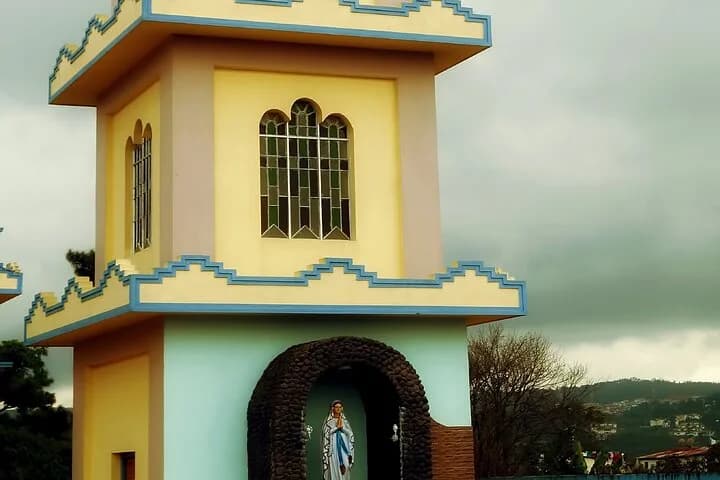 Experience Shillong's colonial side on this spectacular walking tour d — photo 3