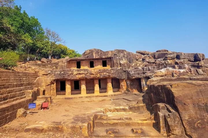 Discover all the beautiful and famous sites of Bhubaneswar and taste l — photo 3
