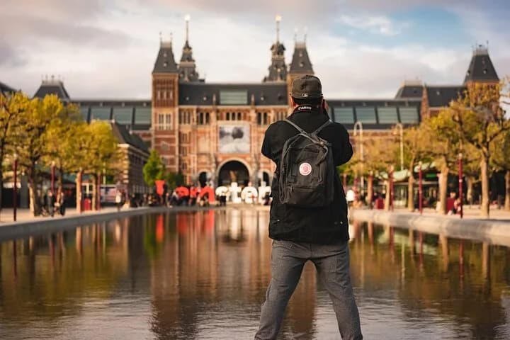 Amsterdam Private Tour with Rijksmuseum Entrance and Canal Cruise — photo 5