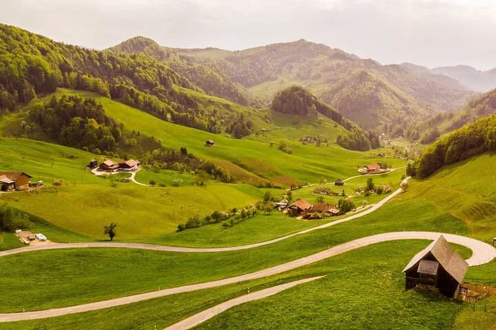 Daytrip to Grindelwald, Lauterbrunnen & Interlaken — photo 6