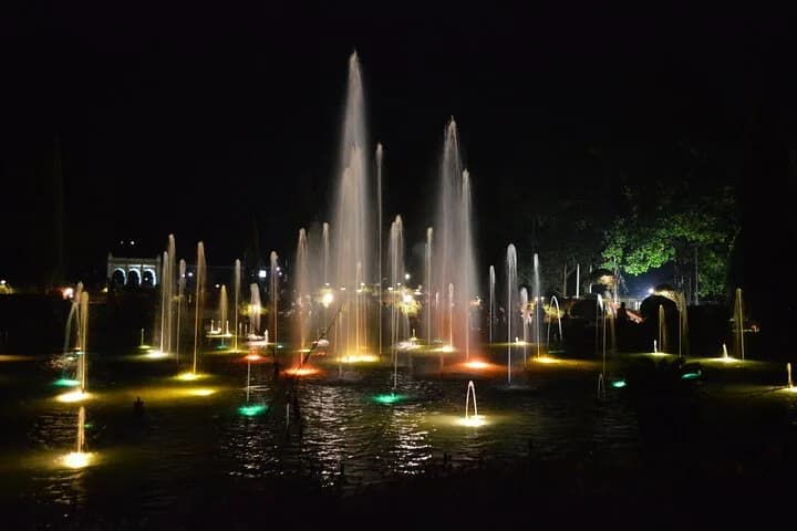 Nature lovers will get a little taste of wilderness to lift their spir — photo 6