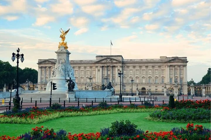4 hours Private London City Tour in Mercedes with Driver & Audio — photo 4