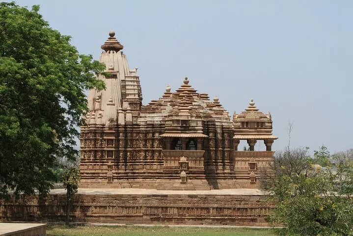 On this amazing 12-hour excursion, explore all of Khajuraho's stunning — photo 1