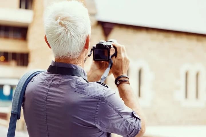 Ready your cameras to capture the hues of the Orchha; it’s winding str