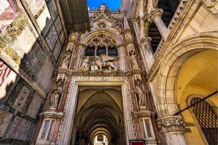Doge's Palace Reserved Entry with Audio Tour — photo 6