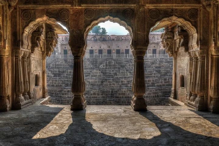Day Trip to Abhaneri and Haunted Bhangarh (Guided Sightseeing Tour by Car) — photo 3
