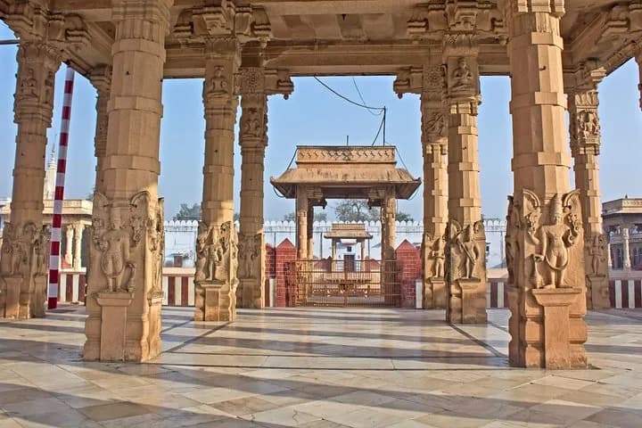 Heritage & Cultural Trails of Mathura (2 Hours Guided Walking Tour) — photo 6