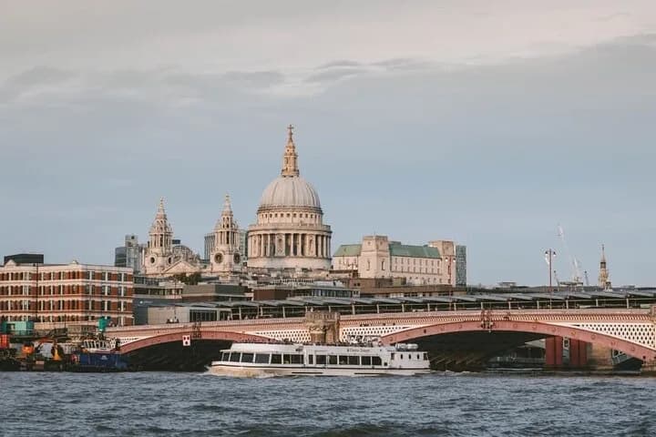 London City Tour: Bus & River Cruise — photo 7
