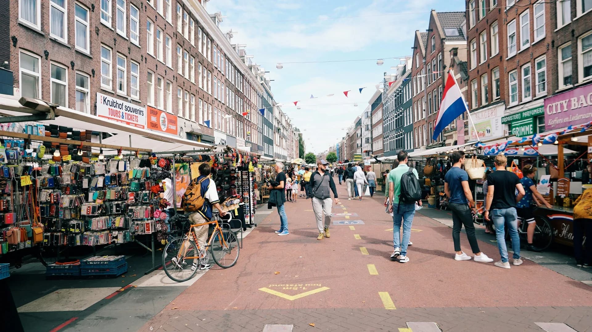 Amsterdam Private Food Tour with Beer & Jenever Tasting — photo 1