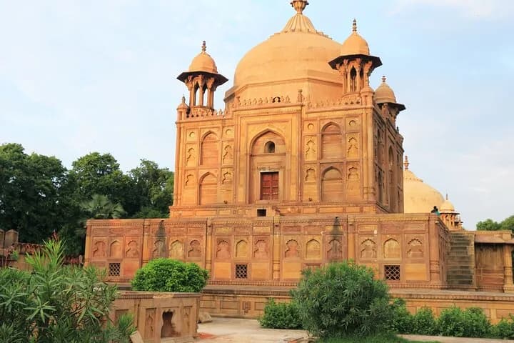 Best of Prayagraj (Guided Halfday Sightseeing Tour by Car) — photo 6