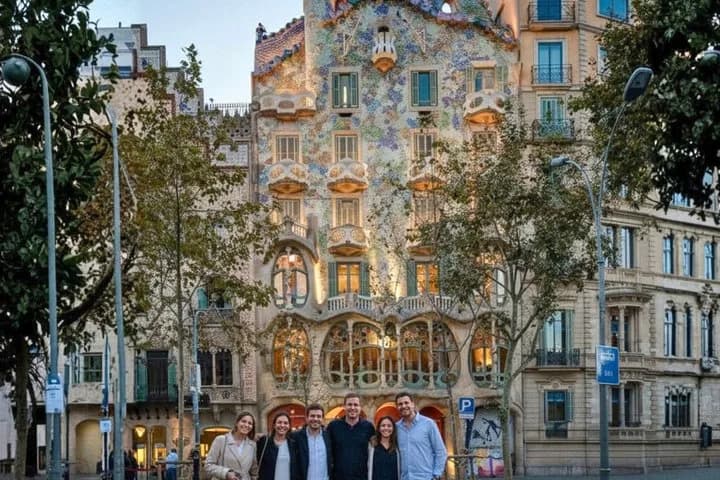 Casa Batlló Ticket with Private Residence, Rooftop and AR Guide — photo 4