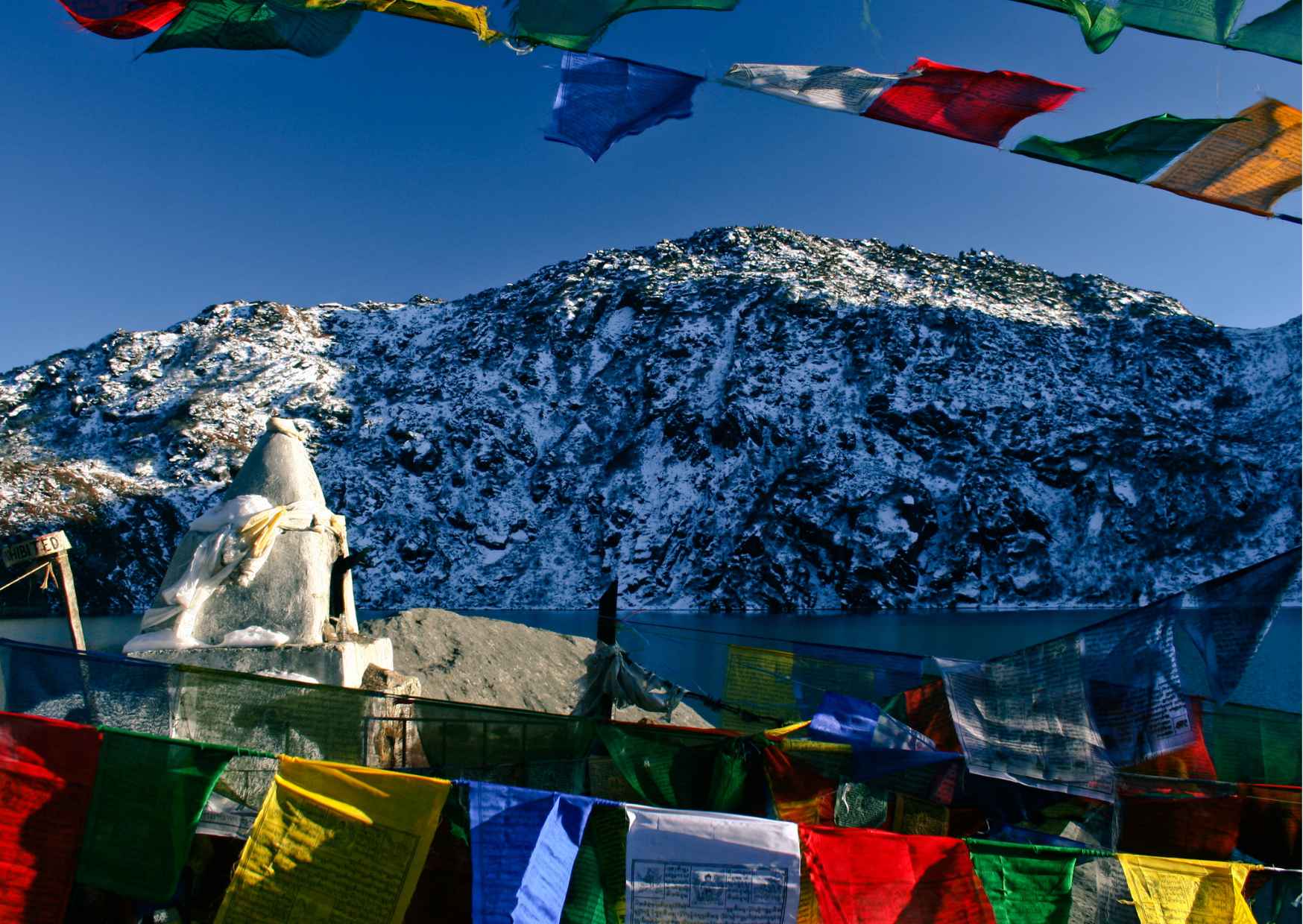 Visit Tsomgo Lake and Nathula Pass on a carefully planned 10-hour priv — photo 7