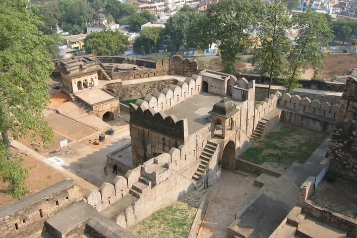 Experience authentic Jhansi on this amazing walking tour of the old to — photo 6