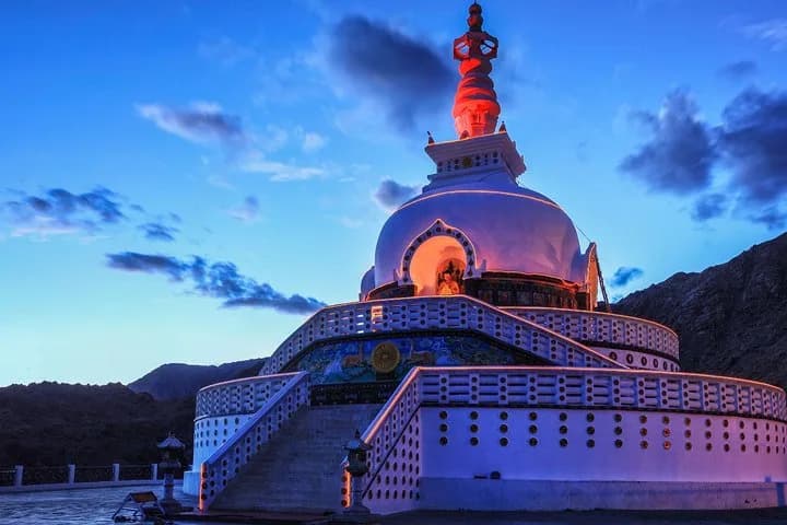 Touristic Highlights of Leh (Guided Fullday Sightseeing Tour by Car) — photo 5