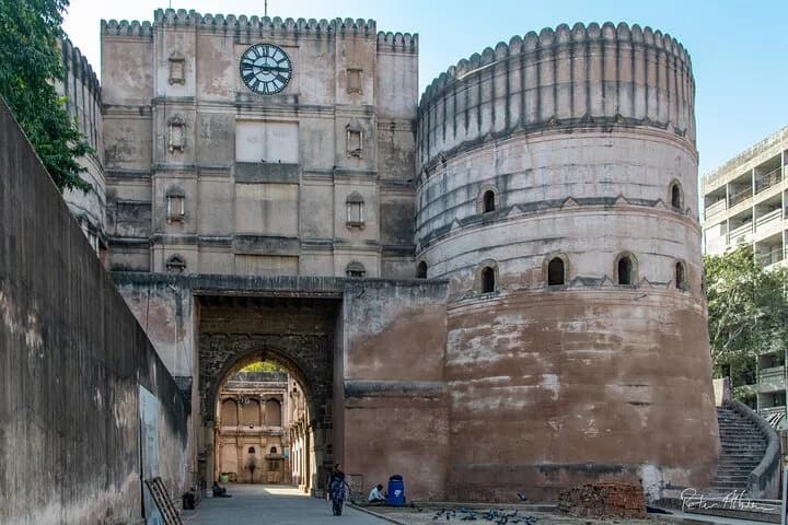 Explore all of Ahmedabad's stunning and popular sights which still ref — photo 5