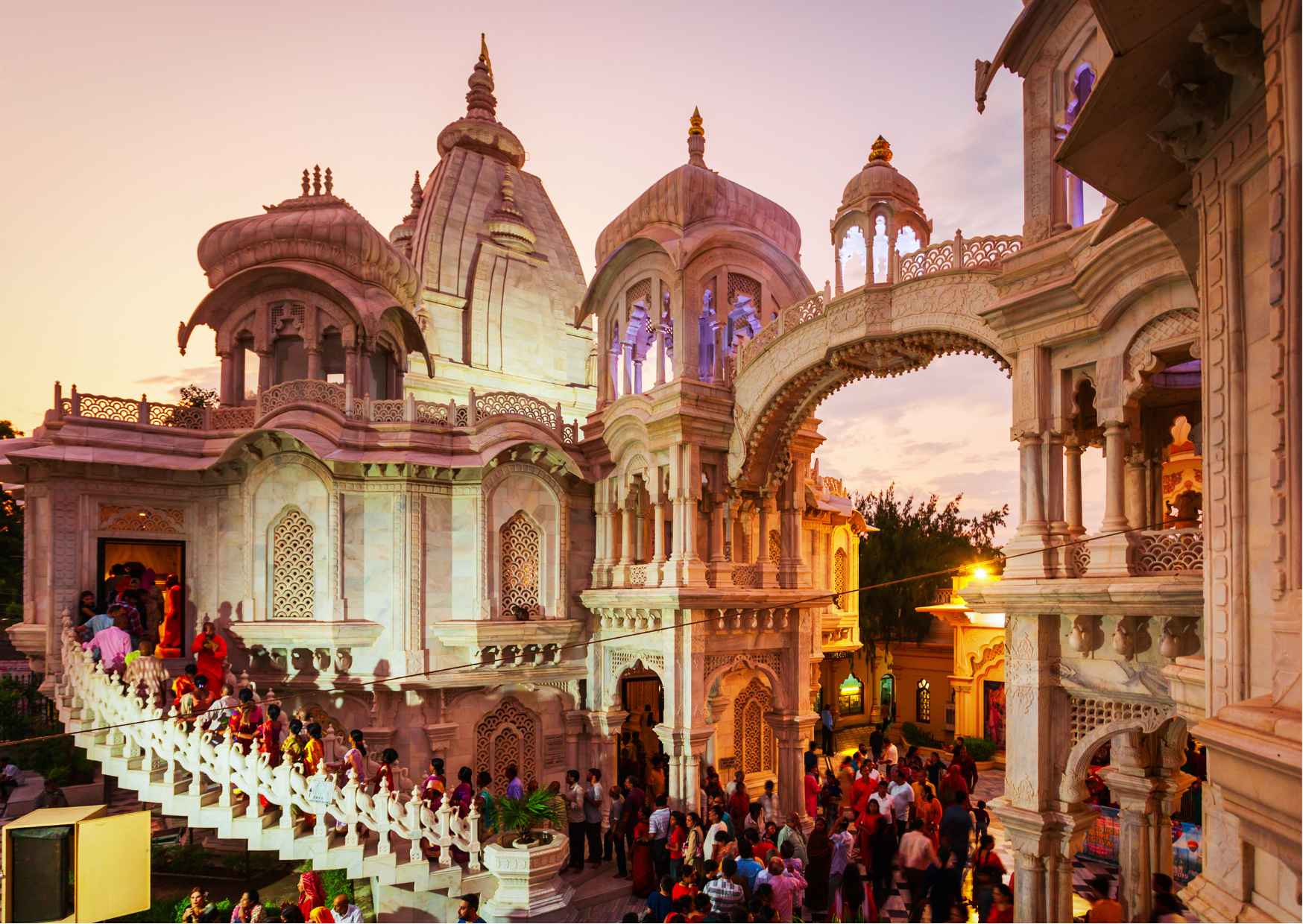 Discover the best of places where Lord Krishna lived, these places wil — photo 9