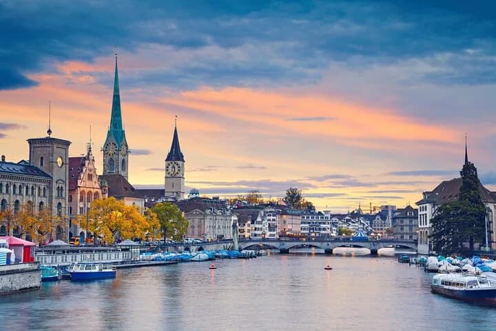 Best of Zürich & Surroundings (4 Hours Extended Guided City Tour)