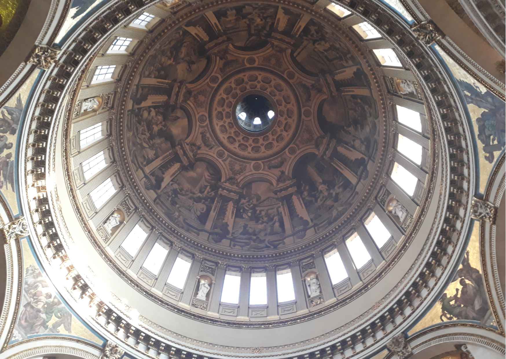 St. Paul’s Cathedral Entrance — photo 4