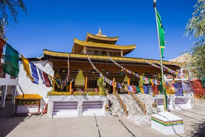 Touristic Highlights of Leh (Guided Fullday Sightseeing Tour by Car) — photo 8