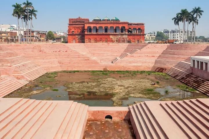 Experience authentic Lucknow on this amazing walking tour of the old t — photo 5