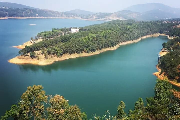 Discover all the beautiful and famous sites of Shillong and taste loca — photo 3