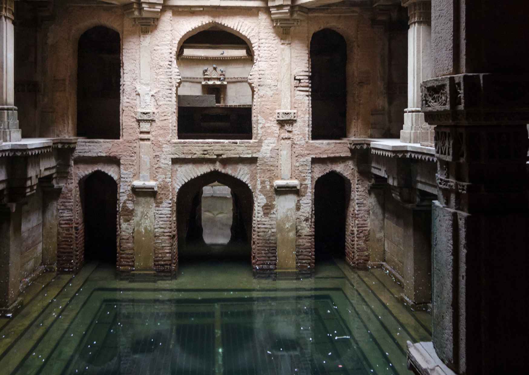 "Ahmedabad is a lovely city by day, but its beauty is enhanced at nigh — photo 8