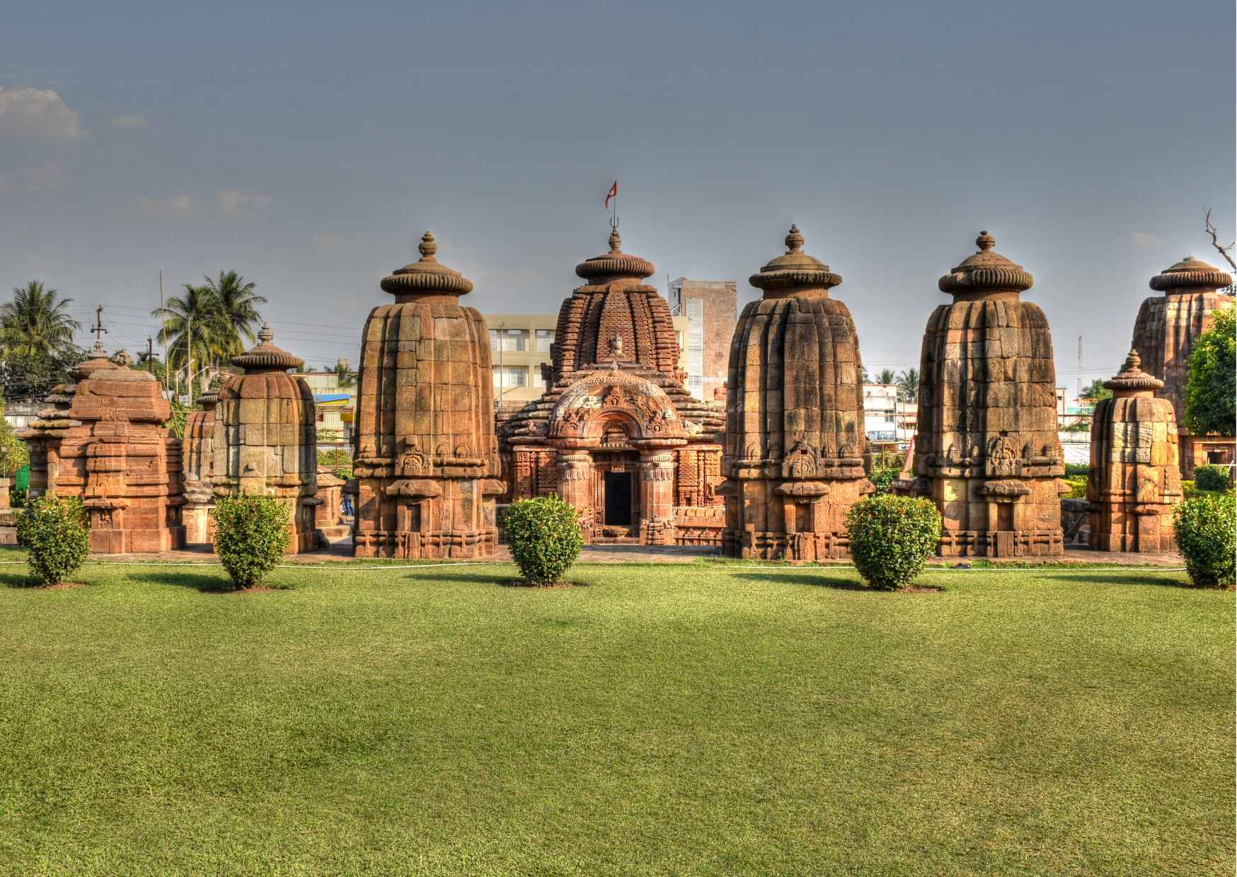 Experience authentic Bhubaneswar on this amazing walking tour of the o — photo 8