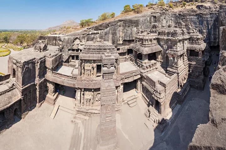 During this wonderful 8-hour tour with a personal guide, explore all t — second photo