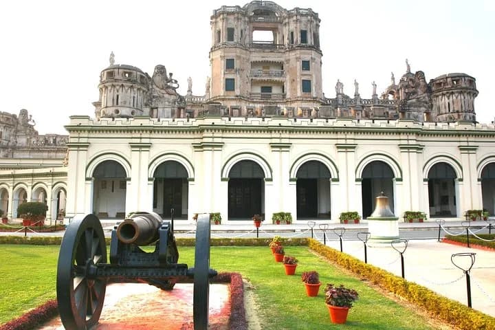 Experience Lucknow's colonial side on this spectacular walking tour de