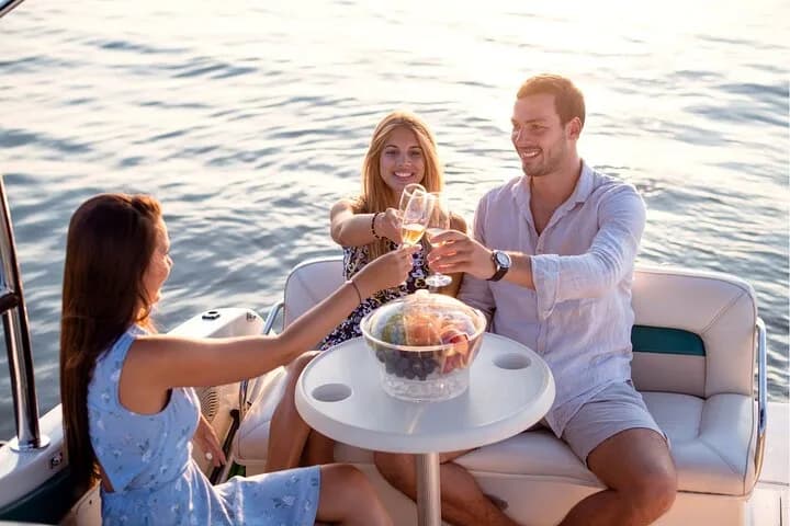 Experience Amsterdam Nightlife on Canal Cruise with Cheese & Wine
