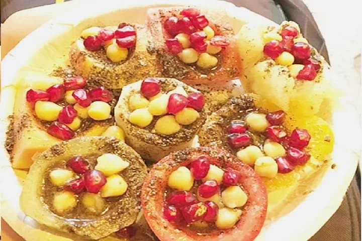 Delhi: Street Food Crawl (2 Hours Guided Food Tasting Tour) — second photo