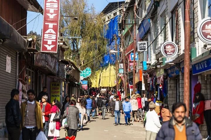 Experience authentic Darjeeling on this amazing walking tour of the ol — second photo
