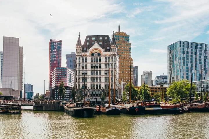 Guided Tour to Rotterdam and Delft and Places Around Amsterdam — photo 7